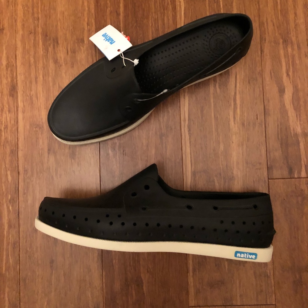 Native Howard Jiffy Black / Bone White Size 13